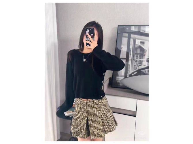 Shorts Chanel de Tweed Multicolor - vista 5