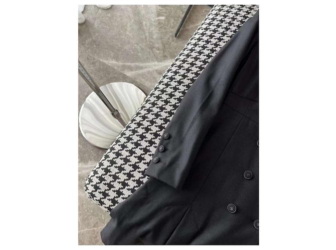 Chanel Black Wool Coat Size 36 - view 6