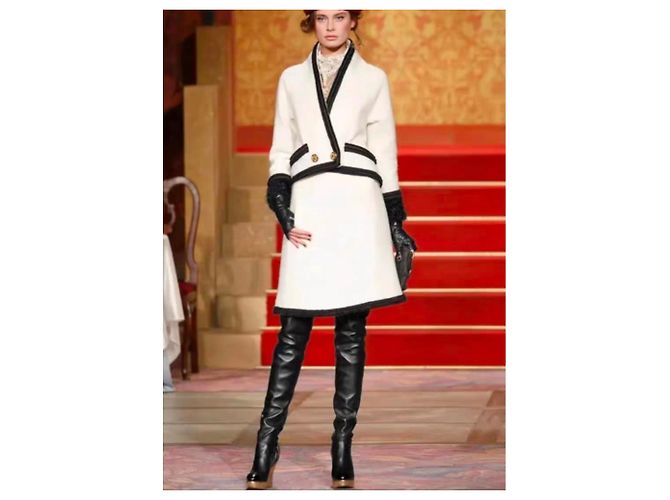 Chaquetas Chanel La Petite Veste Noire Multicolor - vista 4