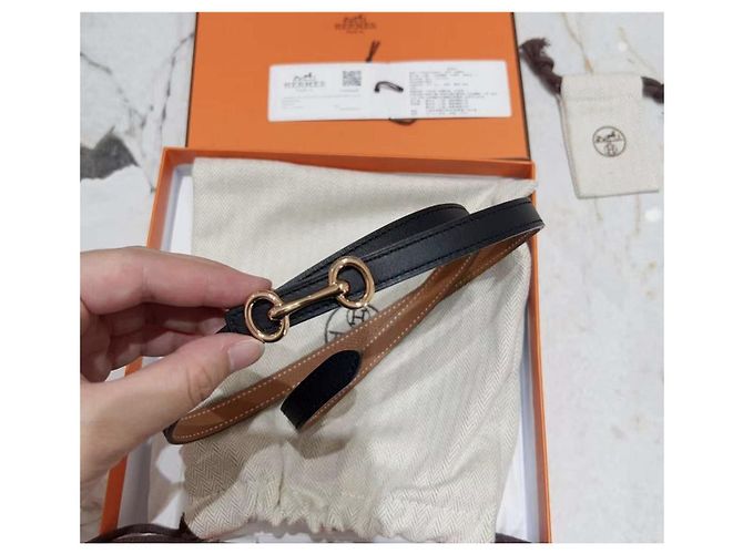Cinturón Hermès de cuero negro - vista 2
