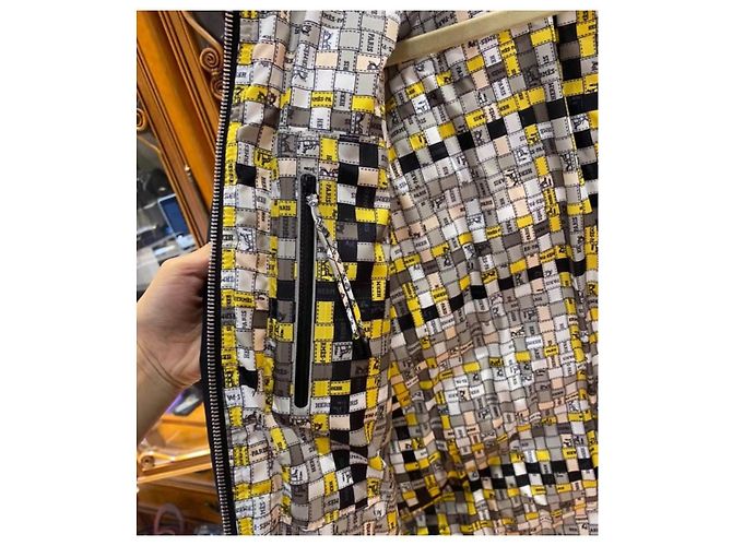 Abrigo Hermès Negro de Poliéster Talla 36 - vista 2