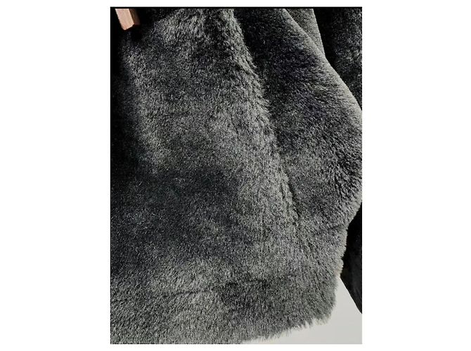 Hermès Mantel aus Lammfell Schwarz Größe 36 - Ansicht 6