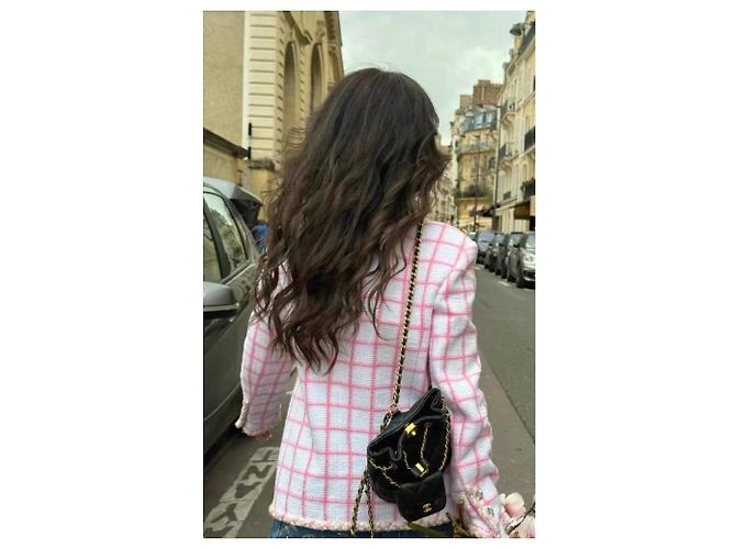 Chaquetas Chanel La Petite Veste Noire Multicolor - vista 6