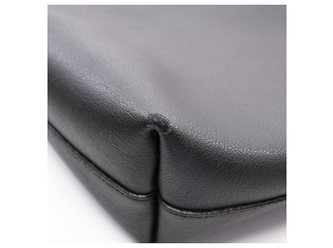 Autre Marque Bolso de mano de cuero negro Yves Saint Laurent - vista 8