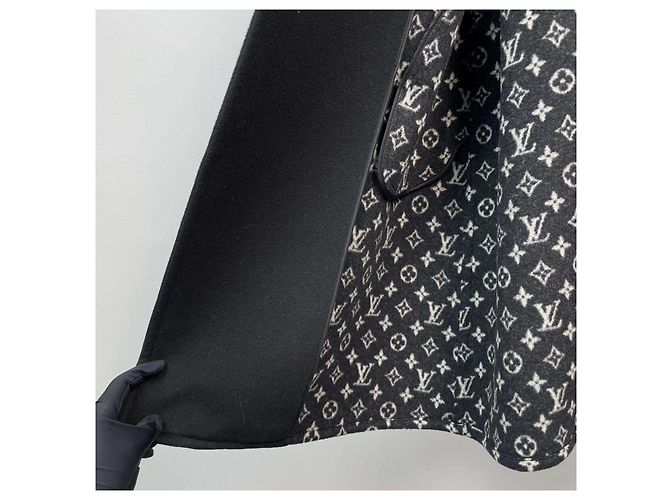 Louis Vuitton Mantel aus Kaschmir Mehrfarben - Ansicht 4