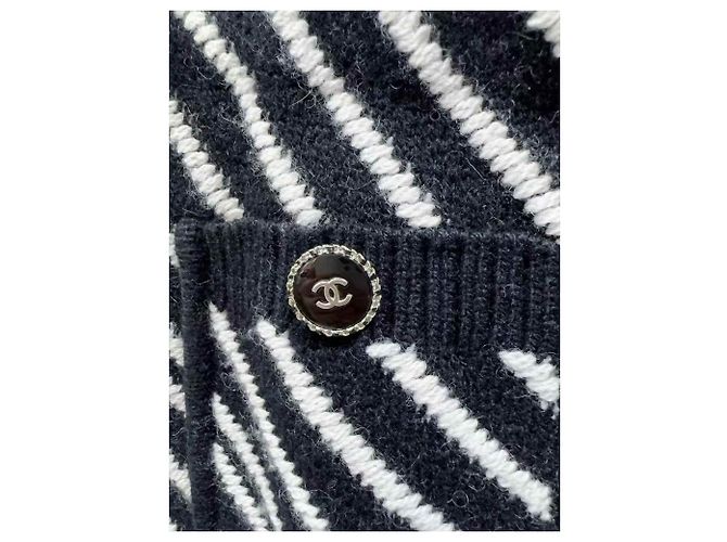 Chanel Rock aus Kaschmir mehrfarbig Größe 36 Mehrfarben - Ansicht 4