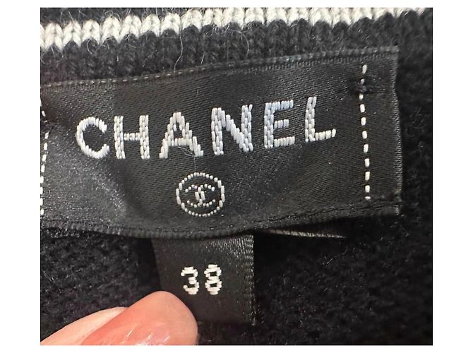 Chanel Strickware aus schwarzem Kaschmir Größe 38 - Ansicht 8