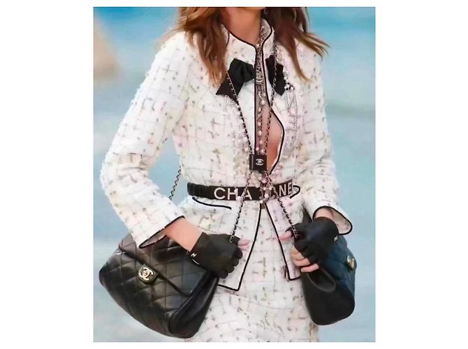 Chaquetas Chanel La Petite Veste Noire Multicolor - vista 5