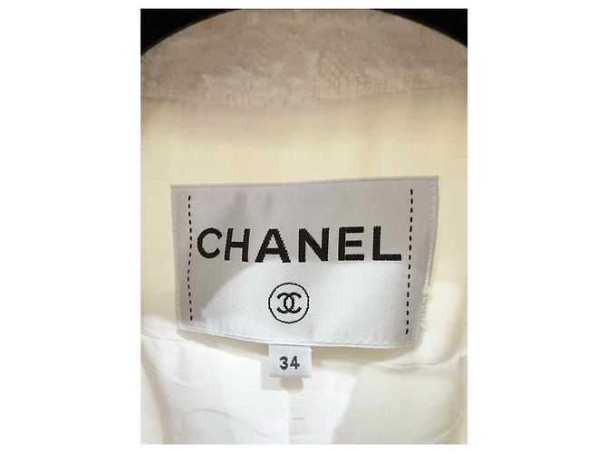 Chaquetas Chanel La Petite Veste Noire Blanco - vista 5