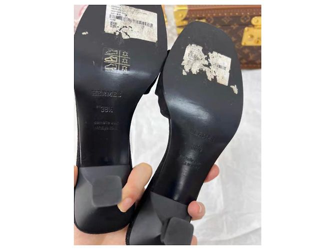 Sandali Hermès in pelle nera 38.5 Nero - vista 4
