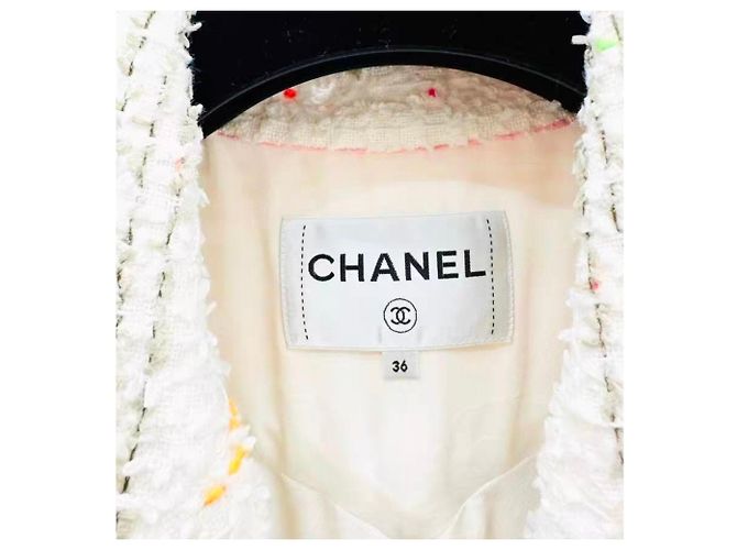 Chaquetas Chanel La Petite Veste Noire Multicolor - vista 2