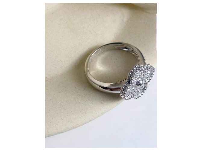 Anelli Vintage Alhambra Van Cleef & Arpels Bianco - vista 2