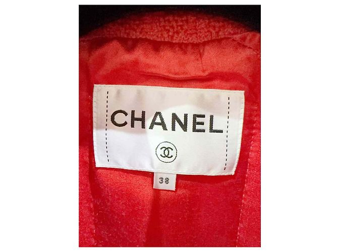 Chaquetas Chanel La Petite Veste Noire Roja - vista 3