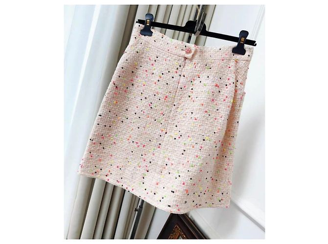 Chanel Rock aus rosa Tweed Pink - Ansicht 2