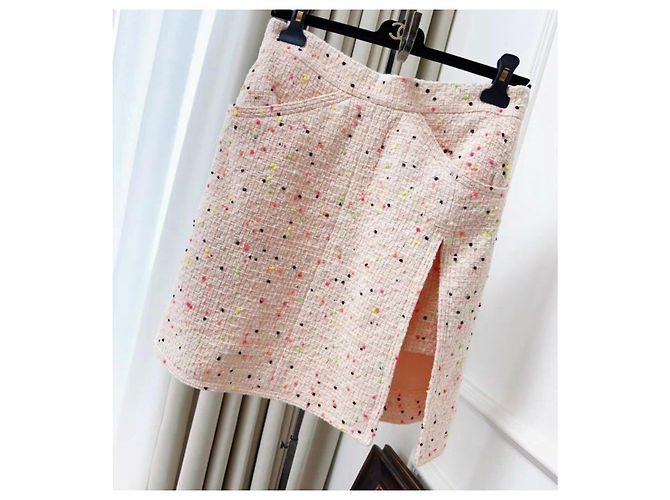 Chanel Rock aus rosa Tweed Pink - Ansicht 3