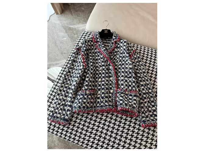 Chaquetas Chanel La Petite Veste Noire Multicolor - vista 2