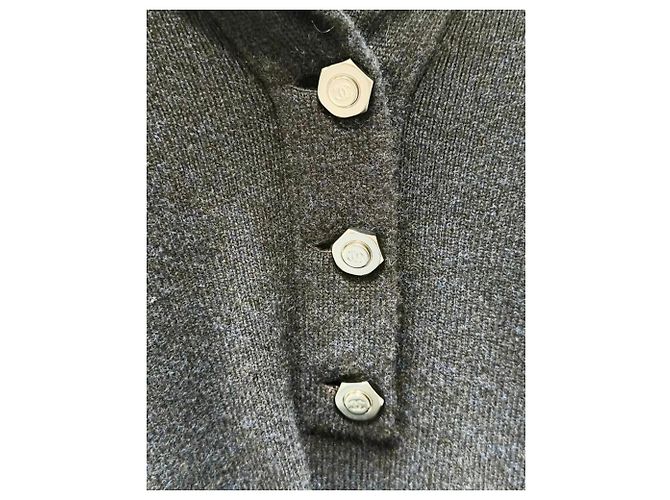 Chanel Kleid aus schwarzem Kaschmir - Ansicht 5