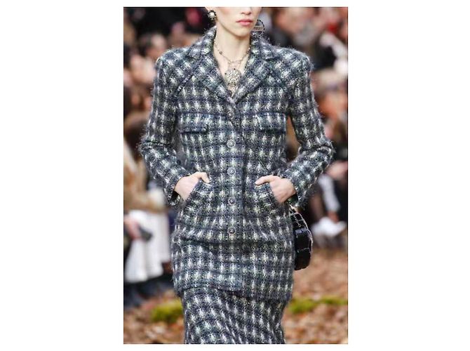 Chaquetas Chanel La Petite Veste Noire Multicolor - vista 2