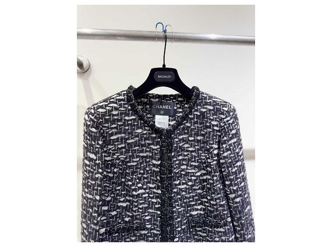 Chaquetas Chanel La Petite Veste Noire Multicolor - vista 3