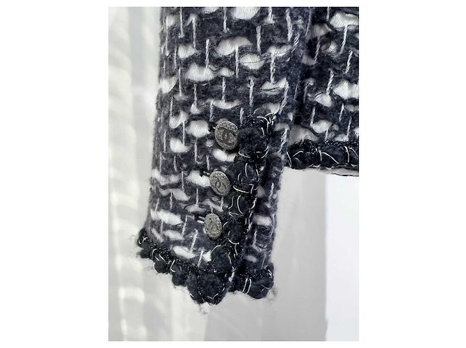 Chaquetas Chanel La Petite Veste Noire Multicolor - vista 4