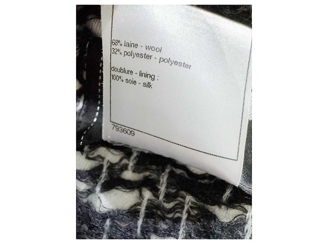 Chaquetas Chanel La Petite Veste Noire Multicolor - vista 5