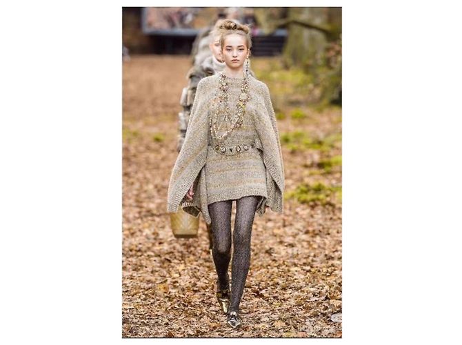 Chanel Kleid aus Wolle Mehrfarbig Größe 36 Mehrfarben - Ansicht 6