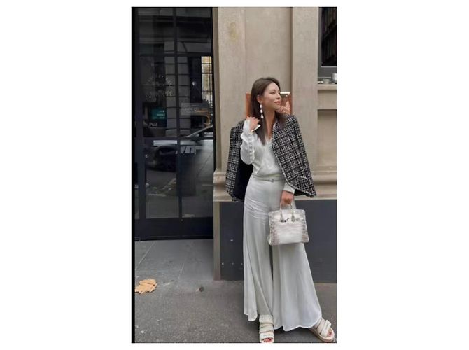 Chaquetas Chanel La Petite Veste Noire Multicolor - vista 4