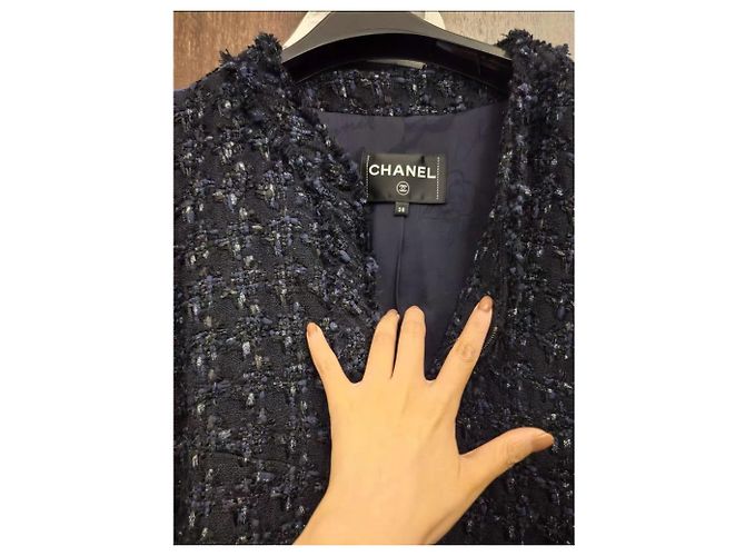 Chaquetas Chanel La Petite Veste Noire Multicolor - vista 3
