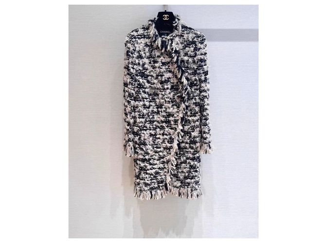 Chanel Wool Coat Multi Color Size 34 Multiple colors - view 2