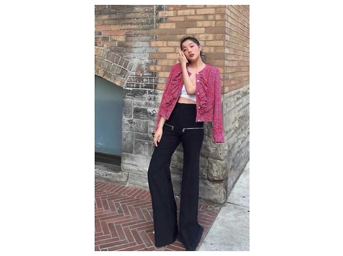 Chaquetas Chanel La Petite Veste Noire Multicolor - vista 5