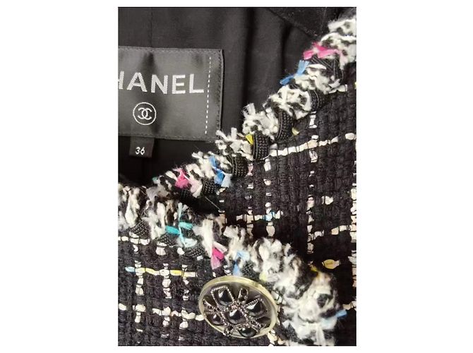 Chaquetas Chanel La Petite Veste Noire Multicolor - vista 2