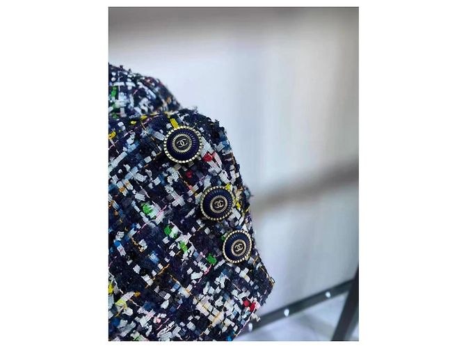 Chaquetas Chanel La Petite Veste Noire Multicolor - vista 2