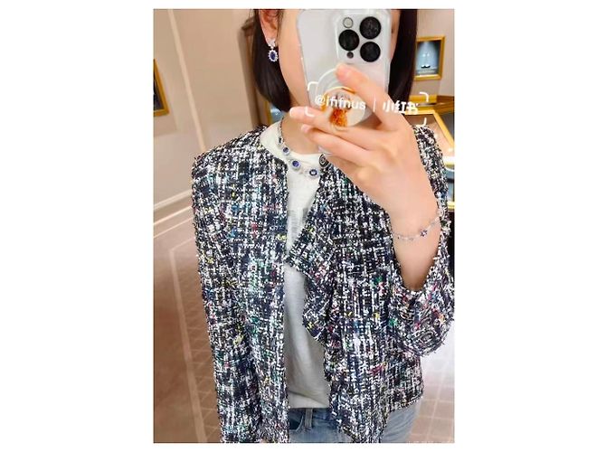 Chaquetas Chanel La Petite Veste Noire Multicolor - vista 6
