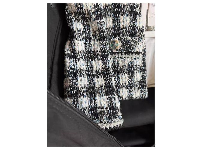 Chaquetas Chanel La Petite Veste Noire Multicolor - vista 3