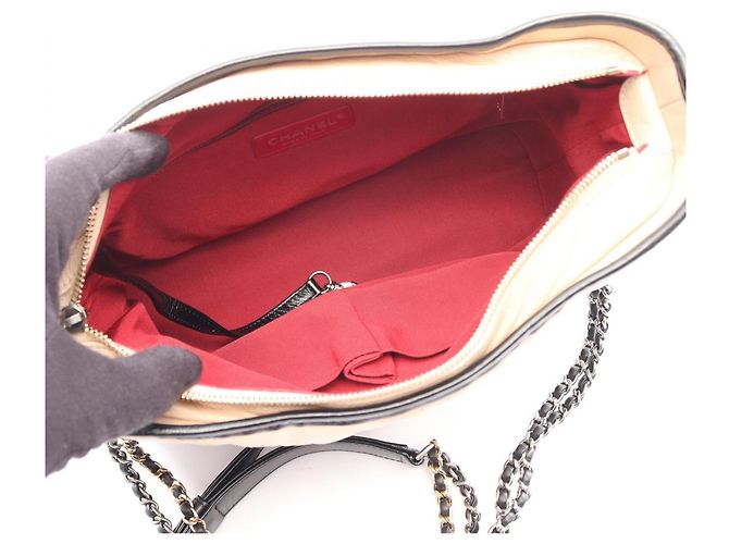Borsa a tracolla Chanel Gabrielle de Large Hobo Nero Beige - vista 3