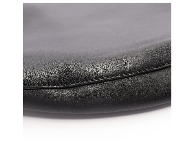 Borsa a tracolla Gucci in pelle nera Nero - vista 7