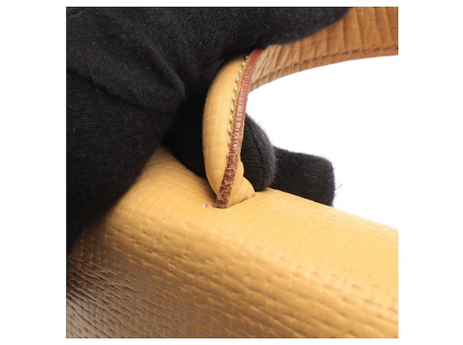 Bolsa Loewe Barcelona Amarelo - vista 11