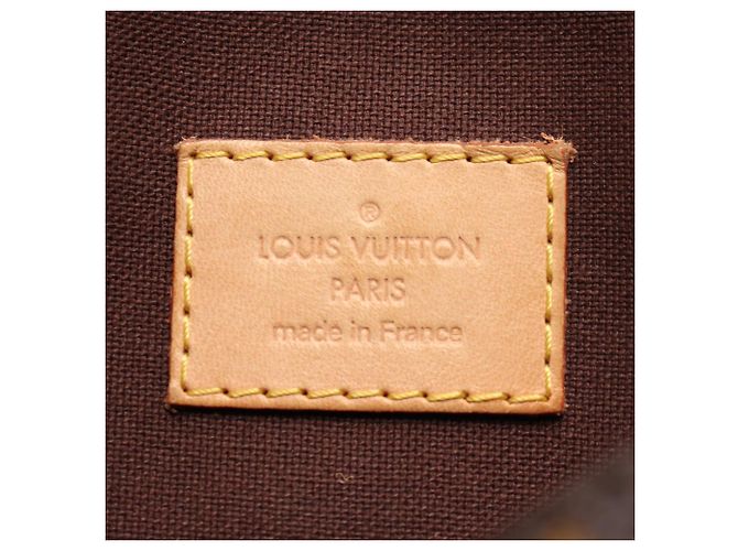 Borsa a tracolla Louis Vuitton Menilmontant PM Marrone - vista 4
