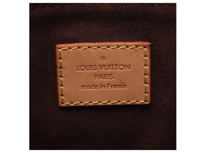 Borsa a tracolla Louis Vuitton Menilmontant MM Monogram Marrone - vista 4
