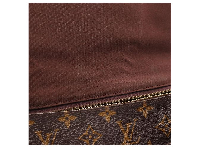 Borsa a tracolla Louis Vuitton Menilmontant MM Monogram Marrone - vista 7