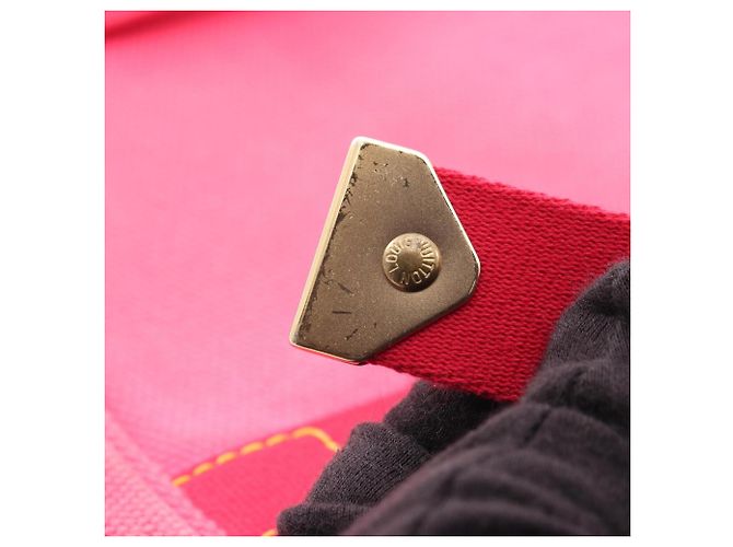Borsa a tracolla Louis Vuitton Buzas PM Antigua Rose Marrone Rosa Rosso - vista 10