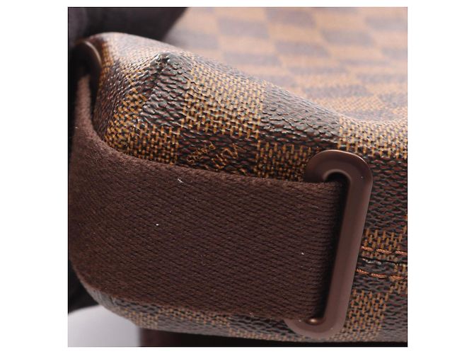 Bolsa de Ombro Louis Vuitton Brooklyn PM Marrom Damier ebene - vista 10