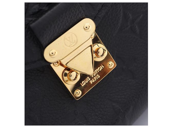 Sac à main Louis Vuitton Pochette Métis MM Monogram Empreinte Noir - vue 9