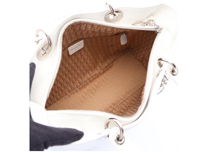 Christian Dior Lady Dior Borsa Large 2-Way Bianco - vista 3