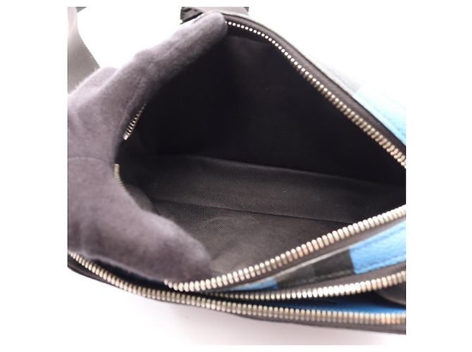 Borsa a tracolla Louis Vuitton Alpha Wearable Wallet Nero Blu Damier ebene - vista 3