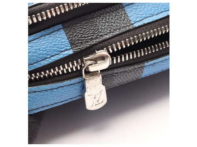 Borsa a tracolla Louis Vuitton Alpha Wearable Wallet Nero Blu Damier ebene - vista 8