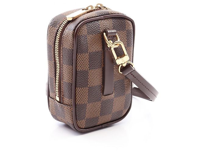 Louis Vuitton Etui Okapi PM Pouch Castaño Damier ebene - vista 2