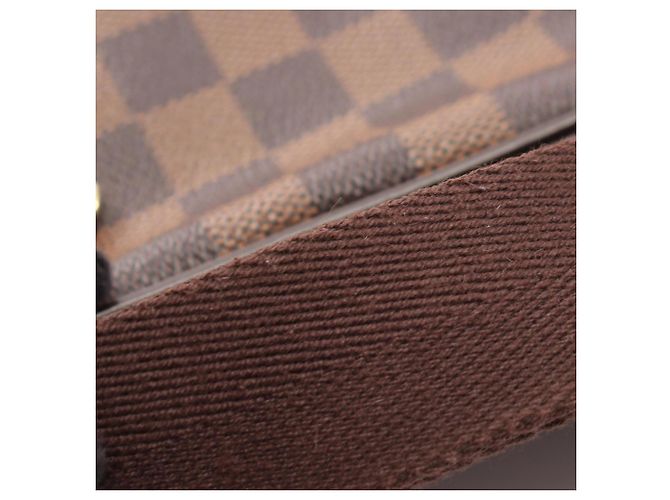 Borsa a tracolla Louis Vuitton District MM Damier Ebene Marrone - vista 12