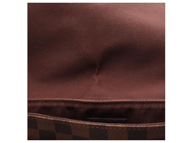 Borsa a tracolla Louis Vuitton District MM Damier Ebene Marrone - vista 14