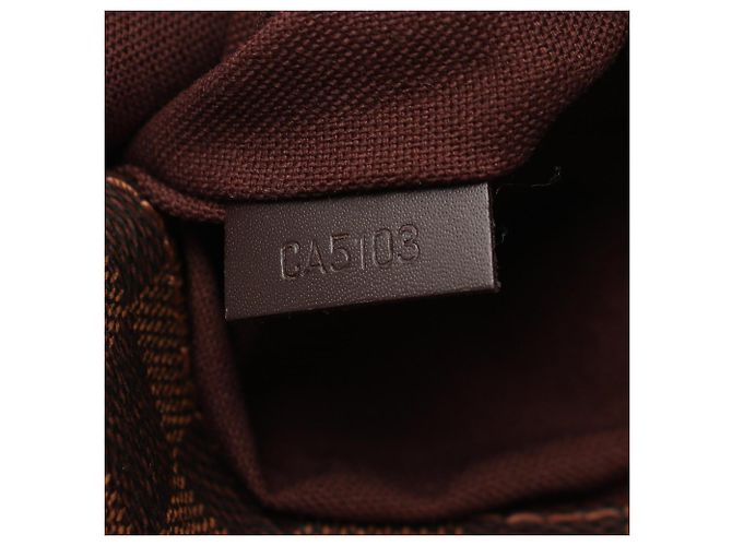 Borsa a tracolla Louis Vuitton District MM Damier Ebene Marrone - vista 5